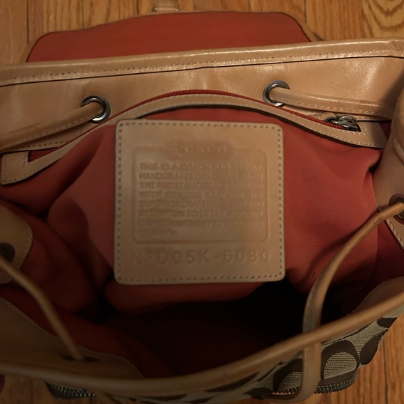 Coach Backpack Vintage Monogram… Very nice preowned condition, beautiful piece! - Picture 7 of 12